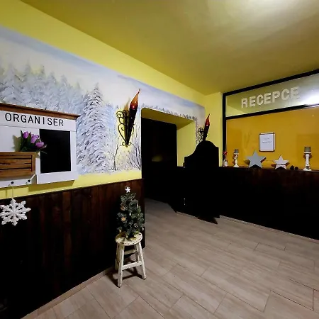 Pod Lipou Gasthof 3*